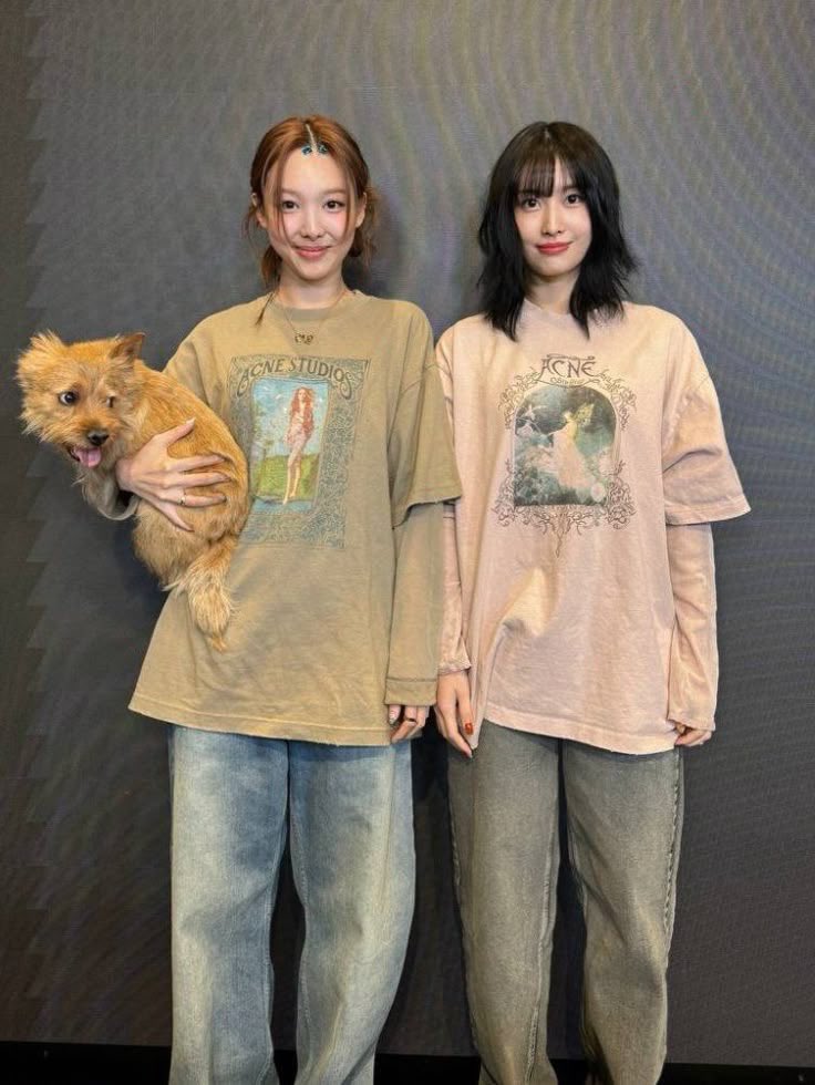 rosietozaki's tweet photo. gayeon and homo https://t.co/vakVavHWYG