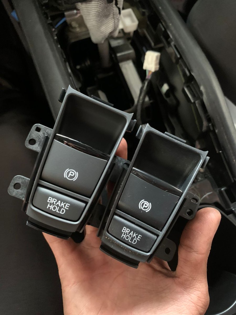 Honda HRV

EPB switch malfunction ✅

Common problem untuk HRV ni, kebiasaanya pasti akan naik indicator check light di meter dan ada fault code.

Tukar yang baru selesai masalah, pastikan original baru beli ya tuan tuan.