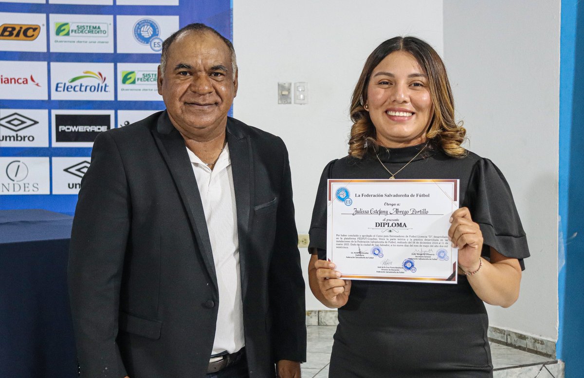 📸| Postales de la Graduación de Entrenadores Clase "D"

#ElSalvador #Desarrollo #Entrenadores