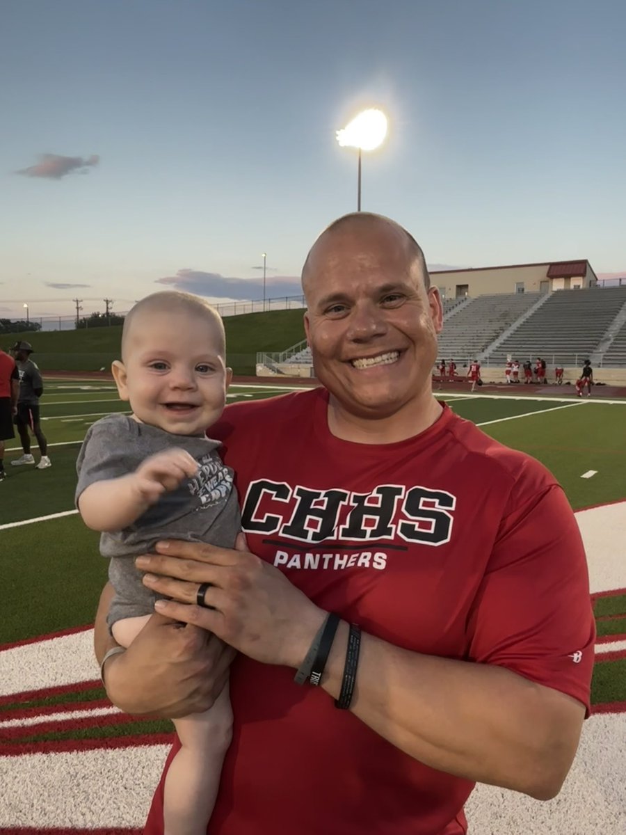 Cody Spence (@cody_spence1) on Twitter photo Black team wins again 46-44 at the <a href="/CHHS_FOOTBALL/">CHHS Football</a> Spring Game! It was a fun game. I am very very proud of how the receivers played and the future of this football team. Over 5 touchdowns from these guys! Keep balling out! There were some big time throws from QB1! <a href="/BodeyWeaver/">Bodey Weaver QB Colleyville Tx c/o 26</a> Black team wins again 46-44 at the <a href="/CHHS_FOOTBALL/">CHHS Football</a> Spring Game! It was a fun game. I am very very proud of how the receivers played and the future of this football team. Over 5 touchdowns from these guys! Keep balling out! There were some big time throws from QB1! <a href="/BodeyWeaver/">Bodey Weaver QB Colleyville Tx c/o 26</a>