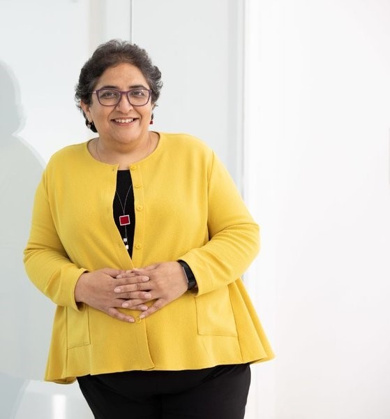 Cambridge University Hospitals NHS (@cuh_nhs) on Twitter photo Congratulations to Sadaf Farooqi, the first person to be awarded the 'Endocrinology Across the Life Course Award', by <a href="/ESEndocrinology/">European Society of Endocrinology (ESE)</a> and EPSE.
The award recognises her contributions to understanding obesity, informing care for adults and children.
orlo.uk/3hcM9 Congratulations to Sadaf Farooqi, the first person to be awarded the 'Endocrinology Across the Life Course Award', by <a href="/ESEndocrinology/">European Society of Endocrinology (ESE)</a> and EPSE.
The award recognises her contributions to understanding obesity, informing care for adults and children.
orlo.uk/3hcM9