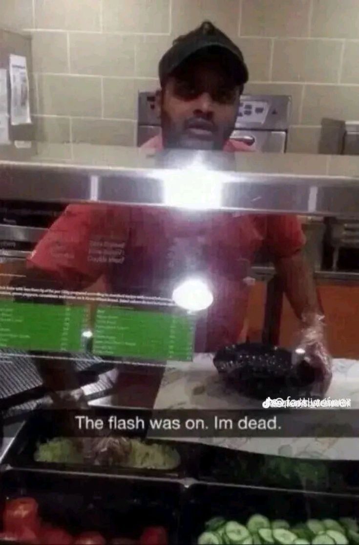 🕐HOURLY🕑 shitpost (@hourly_shitpost) on Twitter photo 