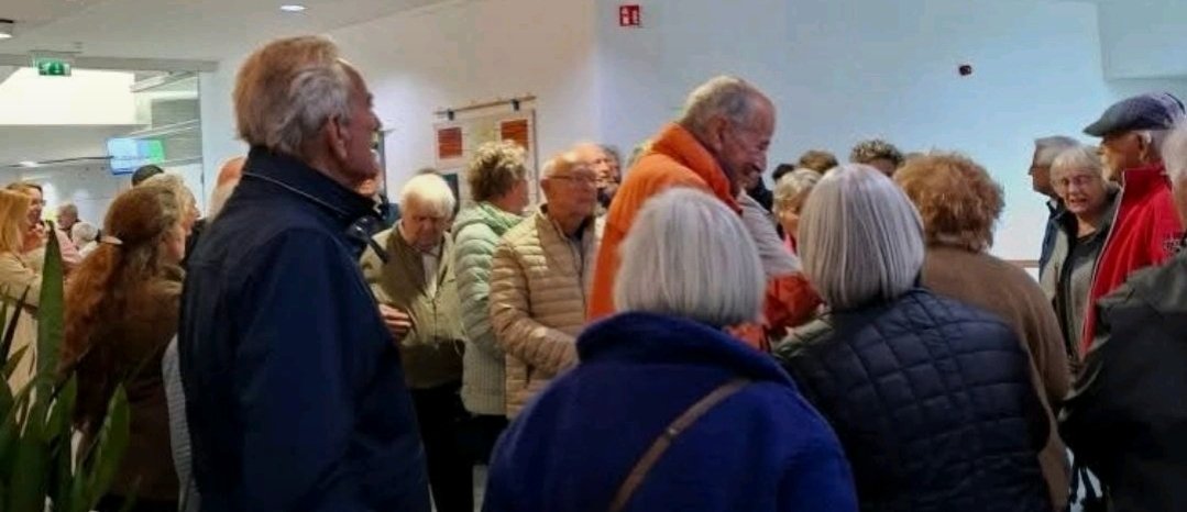 Mireille Louwerens (@mlouwerens) on Twitter photo 'Een dorp zonder #dorpshuis is als een ei zonder zout'
Het is wederom tijd om onze #volksvertegenwoordigende rol op te pakken. Dinsdag bevragen we het college, samen met <a href="/TaniaHeimans/">Tania Heimans</a> zijn onderstaande vragen opgesteld.
<a href="/BelangenBurger/">BurgerBelangen</a>
<a href="/ConstructiefHw/">Constructief HW</a>
<a href="/GroenLinksHW/">GroenLinks Hoeksche Waard</a> 'Een dorp zonder #dorpshuis is als een ei zonder zout'
Het is wederom tijd om onze #volksvertegenwoordigende rol op te pakken. Dinsdag bevragen we het college, samen met <a href="/TaniaHeimans/">Tania Heimans</a> zijn onderstaande vragen opgesteld.
<a href="/BelangenBurger/">BurgerBelangen</a>
<a href="/ConstructiefHw/">Constructief HW</a>
<a href="/GroenLinksHW/">GroenLinks Hoeksche Waard</a>