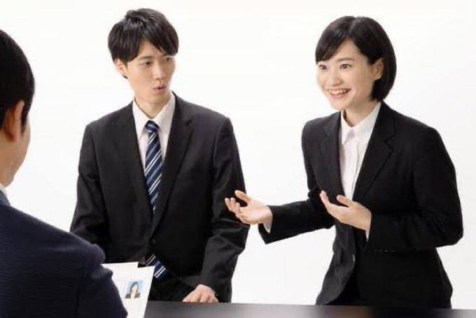 この人の受け答え完璧ですよね

でも丸腰でここに来た私を採用する方がワクワクしませんか？