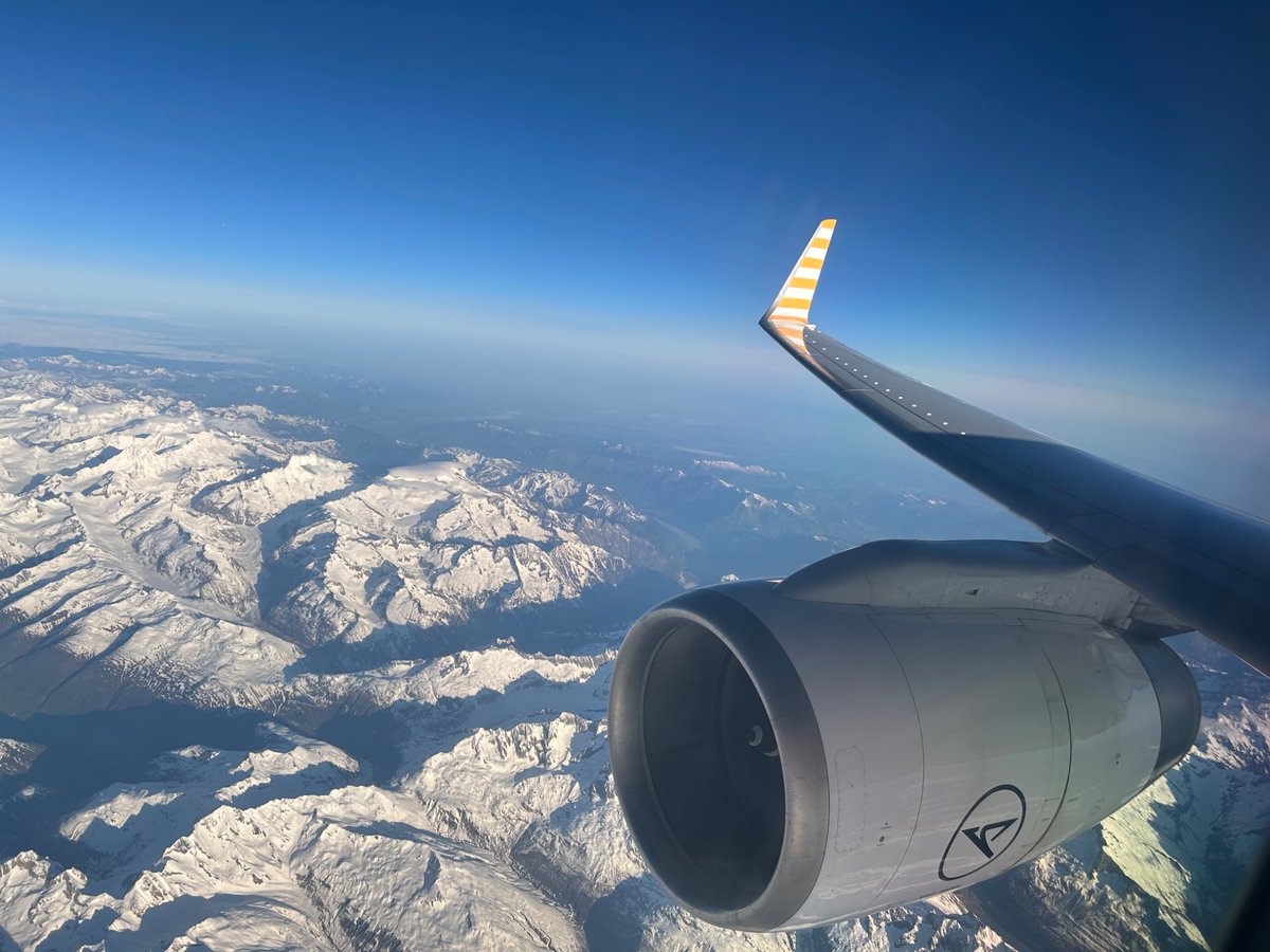 Nochmal Condor Boeing 757 fliegen. Wird wohl die letzte Saison. 757 einfach ein toller Flieger.