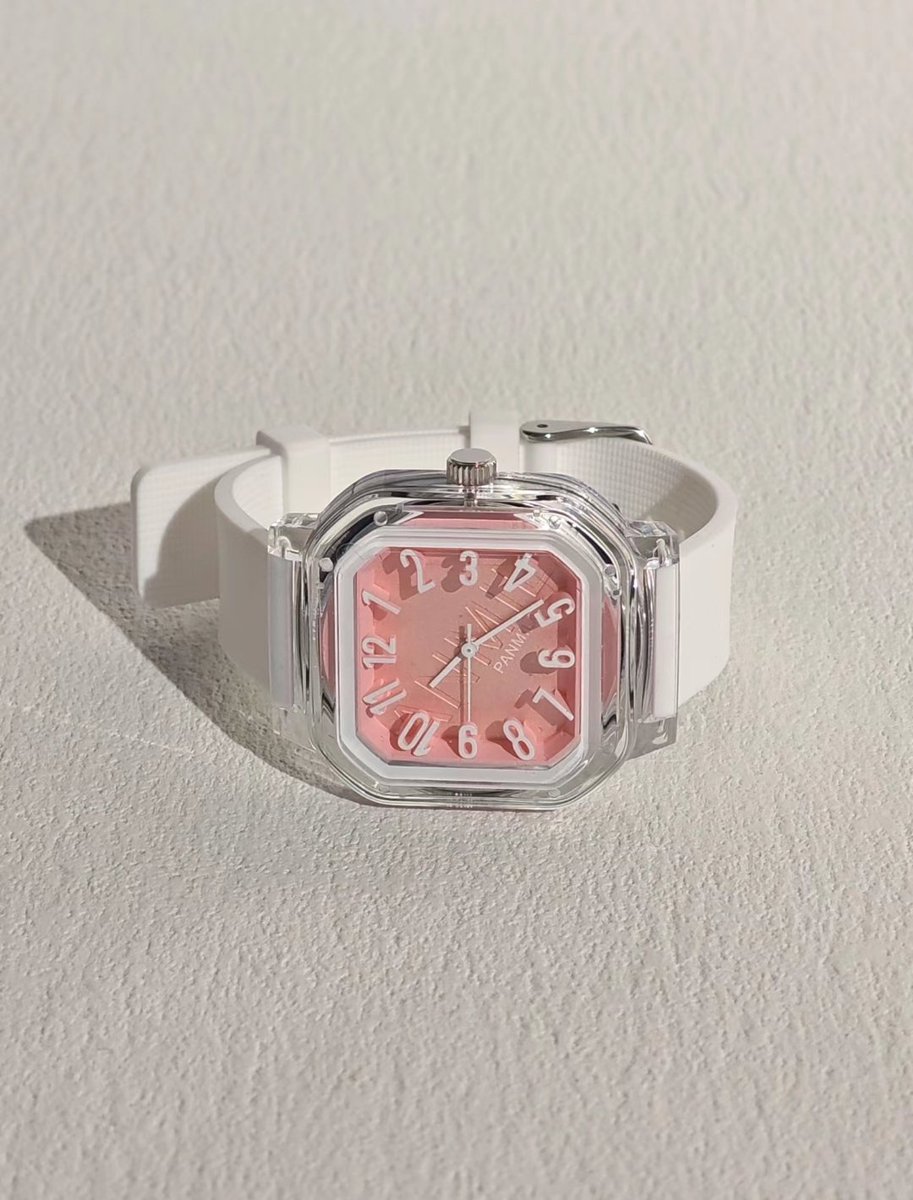 pengen spill jam tangan yg modelnya gemesh bgt, bahkan bisa kalian jadiin kado juga😭💘