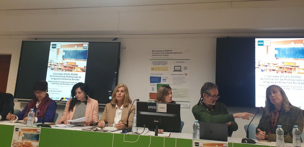 Los profesores de lenguas actúan, en las II Jornadas ATLAS-ÁGORA, Zamora.