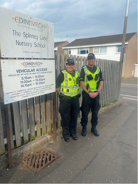 South-east community officers continue to patrols the local primary schools and nurseries promoting safe travel routes.
Despite signage, drivers continue to enter the restricted zones putting children and pedestrians at risk. 
#SECPT
