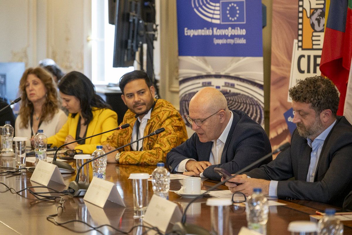jitendra_films's tweet photo. Europe Day at European Parliament Liaison Office in #Athens #Greece with friends from all over the Europe 🇪🇺
During #CIFEJ int'l Symposium, supported by #UNESCO
@EUAmbIndia @EU_in_India @siffcy @smilefoundation @DrSJaishankar @AshwiniVaishnaw https://t.co/Nr10YtK8aj