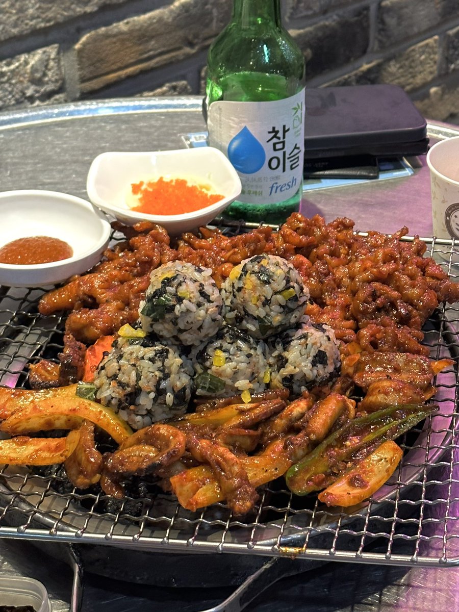 오늘 tweet media