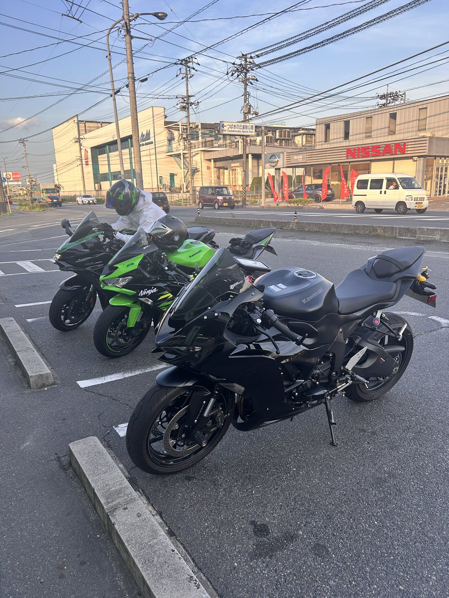 瀬戸大橋　二輪車規制により帰れません笑

岡山で美味しいご飯屋さんとか
バイク乗りが集まる道の駅とかないですか？