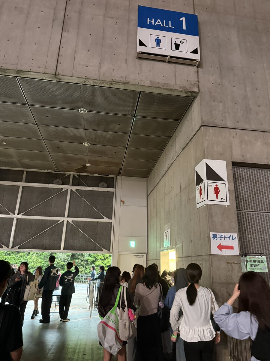 아🦭 tweet media
