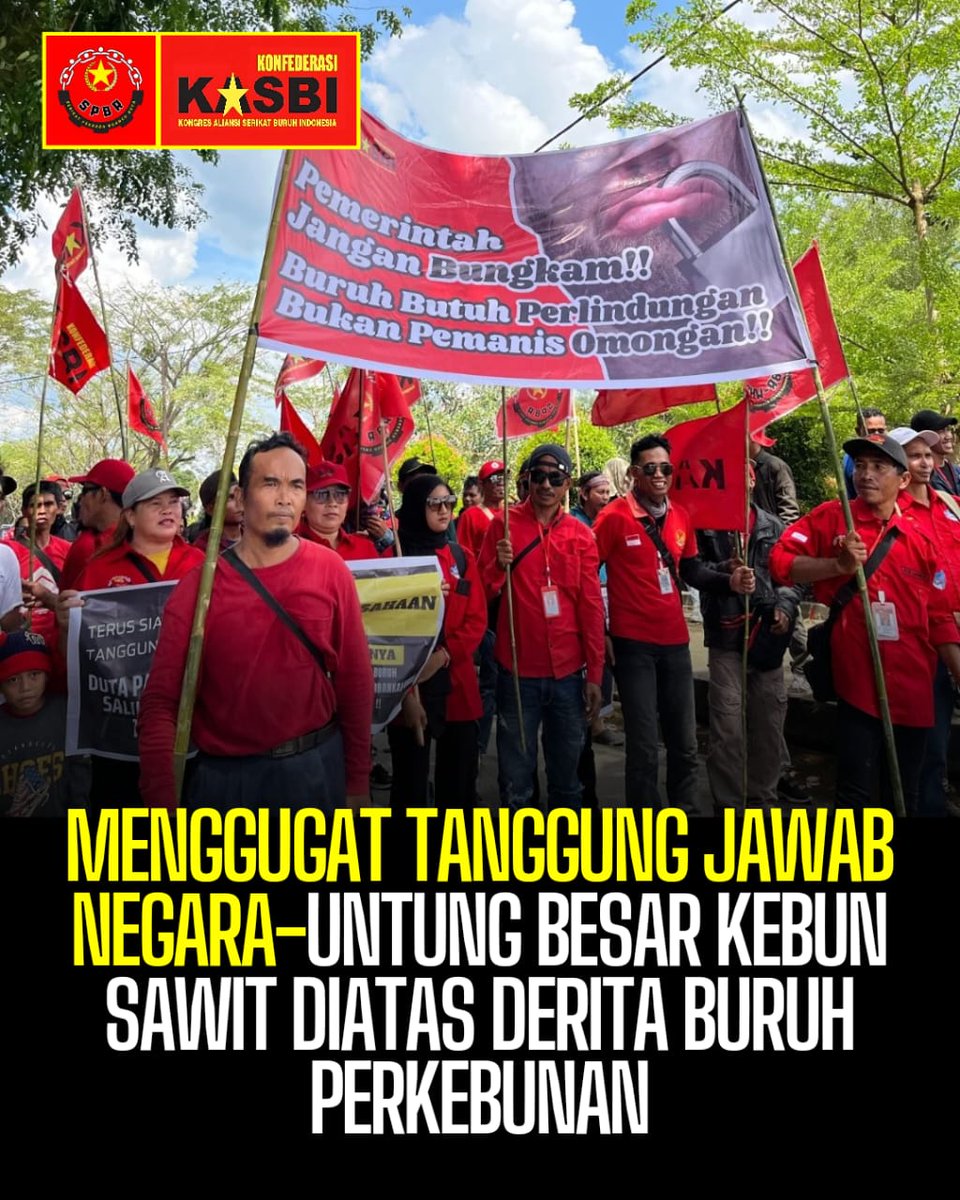 KasbiIndo's tweet photo. Serikat Pekerja Borneo Raya SPBR-KASBI menggugat tanggung jawab negara! Dibalik keuntungan besar perusahaan sawit, ada derita buruh yang semakin melilit!
#kasbi #mudaberanimilitan #spbr #buruhsawit https://t.co/jmv8HWlXoV