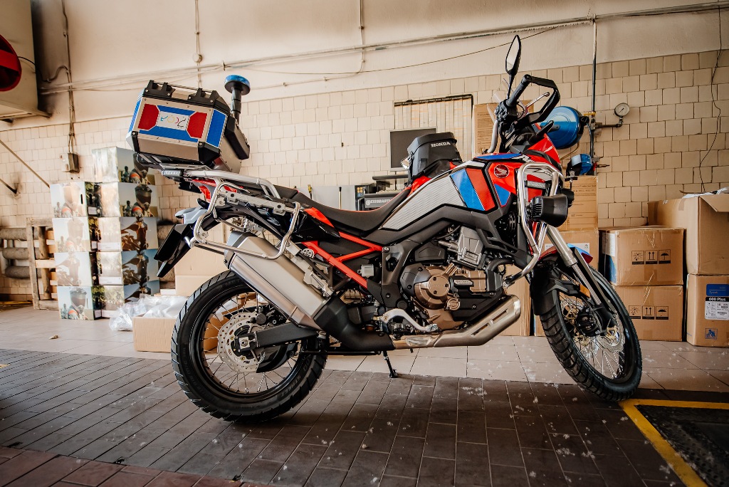 Mateusz Szkudlarek (@m_szkudlarek) on Twitter photo Motoambulanse wreszcie stały się pełnoprawną częścią systemu Państwowego Ratownictwa Medycznego. Będą oddzielnie kontraktowane przez oddziały wojewódzkie NFZ. Jednostki motocyklowe będą pracować od 1 maja do 30 września, do 12 godzin w czasie doby <a href="/RadioZET_NEWS/">Radio ZET NEWS</a> Motoambulanse wreszcie stały się pełnoprawną częścią systemu Państwowego Ratownictwa Medycznego. Będą oddzielnie kontraktowane przez oddziały wojewódzkie NFZ. Jednostki motocyklowe będą pracować od 1 maja do 30 września, do 12 godzin w czasie doby <a href="/RadioZET_NEWS/">Radio ZET NEWS</a>