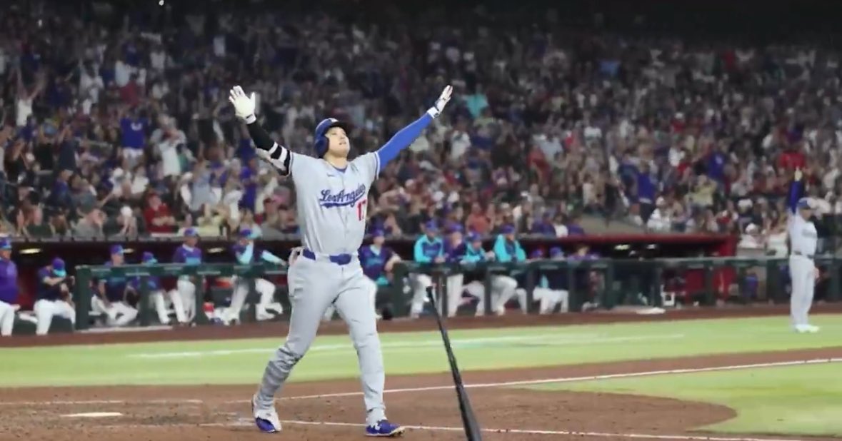 BlakeHHarris's tweet image. Shohei Ohtani did it better