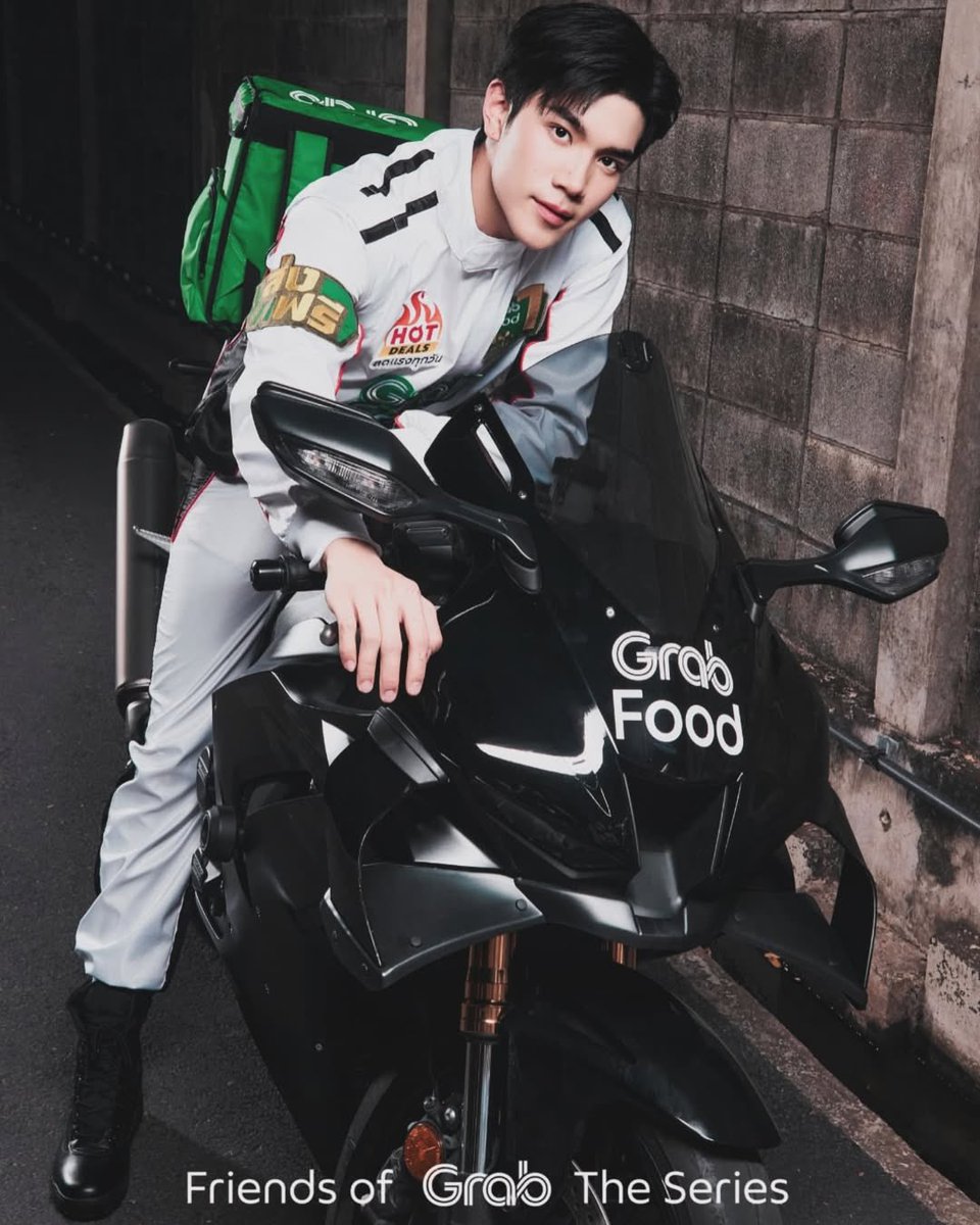 lapizfor4th's tweet image. ❥ #FourthRecommended
สั่ง grab food ทุกวัน แต่พึ่งเคยได้ถุงลายพี่แกร็บฟู้ดครั้งแรกเลย ถ่ายมาอวด @GrabTH สักหน่อยค่ะ 💚
@tawattannn #GrabTH
#GrabFoodTH #GrabFood
#Fourthnattawat #โฟร์ทณัฐวรรธน์