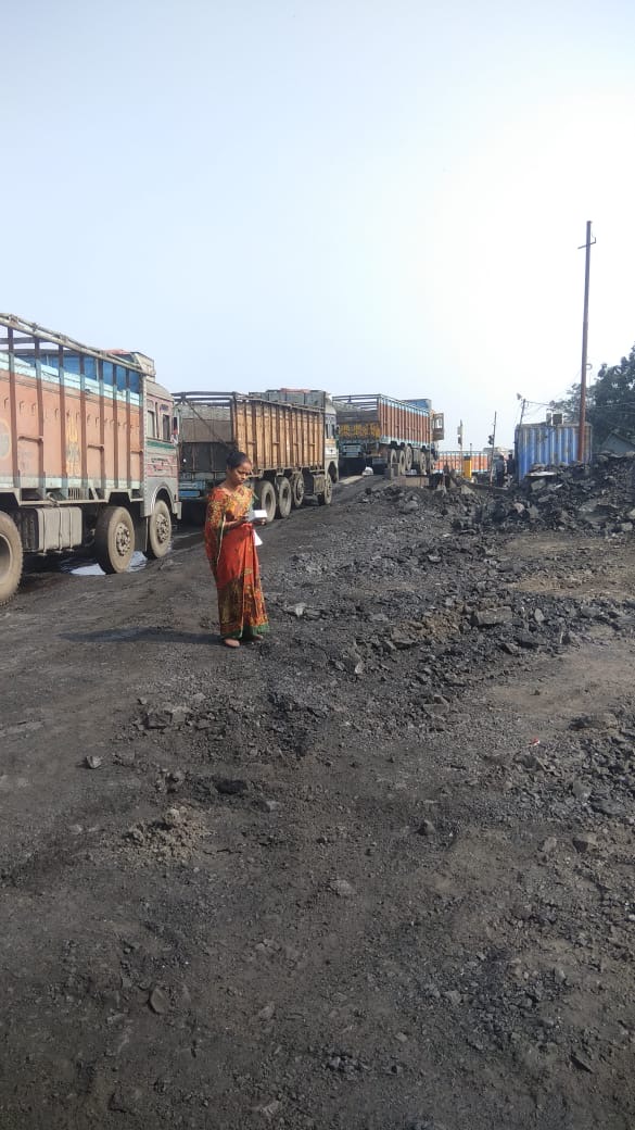 Nidhi Jamwal (@jamwalnidhi) on Twitter photo โThe bottom-up work of monitoring air quality by the women in Jharkhand is commendable. This is one of the ways of involving local communities in issues of health and environment that directly impact them,โ <a href="/Sunil_S_Dahiya/">Sunil Dahiya</a> <a href="/Envirocatalyst/">Envirocatalysts</a>
Read full story: shorturl.at/P9Dox โThe bottom-up work of monitoring air quality by the women in Jharkhand is commendable. This is one of the ways of involving local communities in issues of health and environment that directly impact them,โ <a href="/Sunil_S_Dahiya/">Sunil Dahiya</a> <a href="/Envirocatalyst/">Envirocatalysts</a>
Read full story: shorturl.at/P9Dox