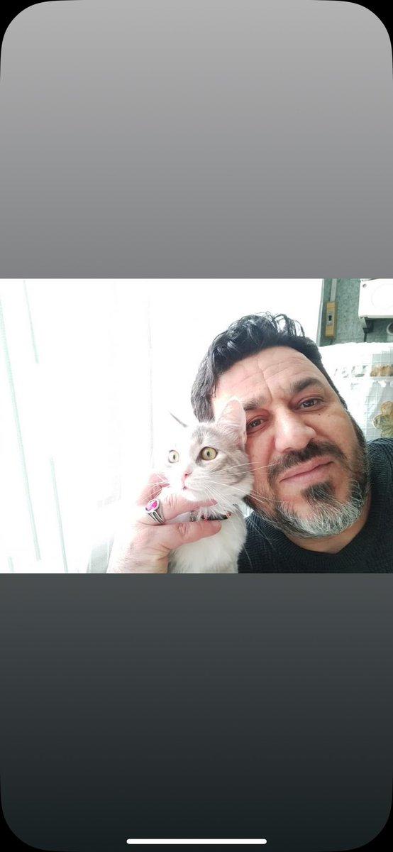 Sevgili Amcam yıllarca yalnız başına mücadele verdi. O yüzden istiyorum ki bugün son yolculuğunda yalnız olmasın. Cenaze bugün ikindi saatinden önce KARTAL SOĞANLIK GASILHANESİNDE olacak daha sonra AYDINLI MEZARLIĞINA defnedilecek.#calikholding #ErolEğrek