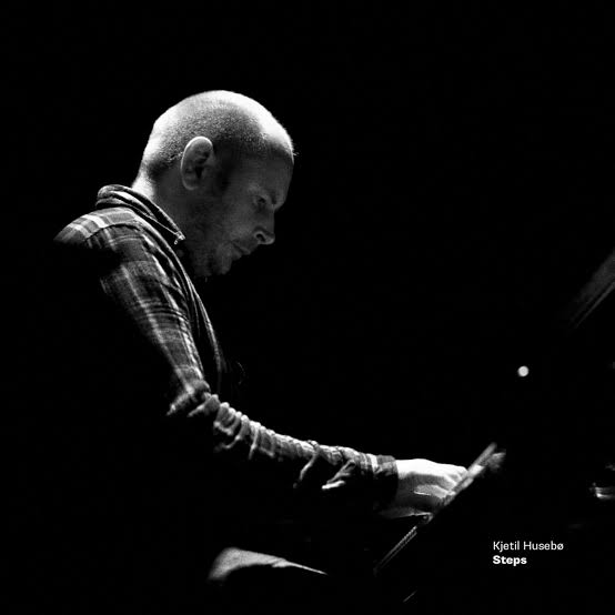 kjetil husebø
「steps」を聴いた。
🗓️2025_03_21.