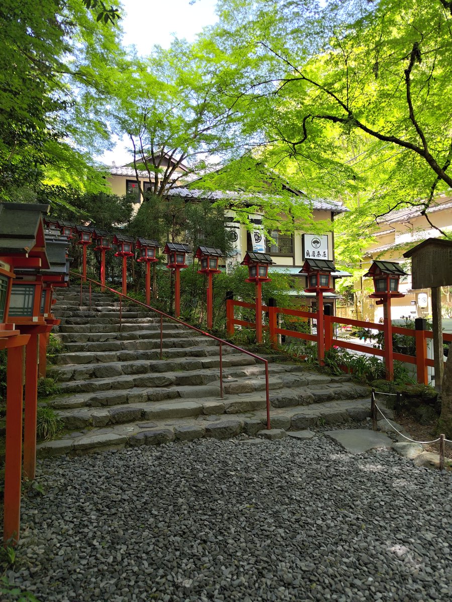 kharisma_faqih9's tweet photo. 貴船神社
⛩️🦊🏞️

#Canon #eoscanon 
#6dmarkii #eos6dmarkii #canonphotography
#貴船神社 #京都 #nature 
#green https://t.co/PN5ajOHEqD