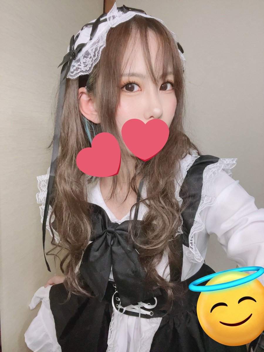 3年前のメイドの日ちゃんとメイドしてて草
この画像に見覚えある奴は最古参勢www

前髪…お前3年前は生きてたんだな…！！！

#メイドの日2025