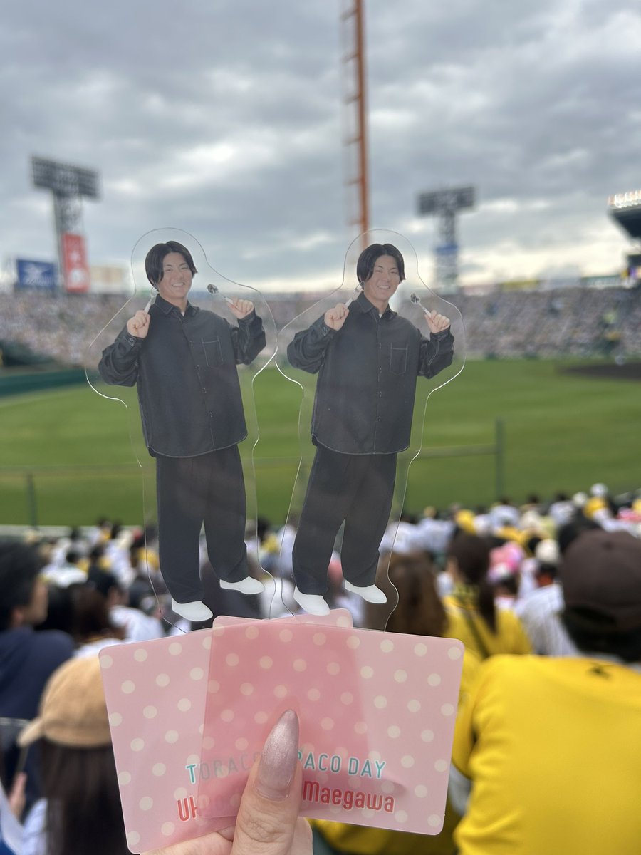 c3nO_'s tweet photo. もうちょっと遠慮して https://t.co/tqgyPAA43O