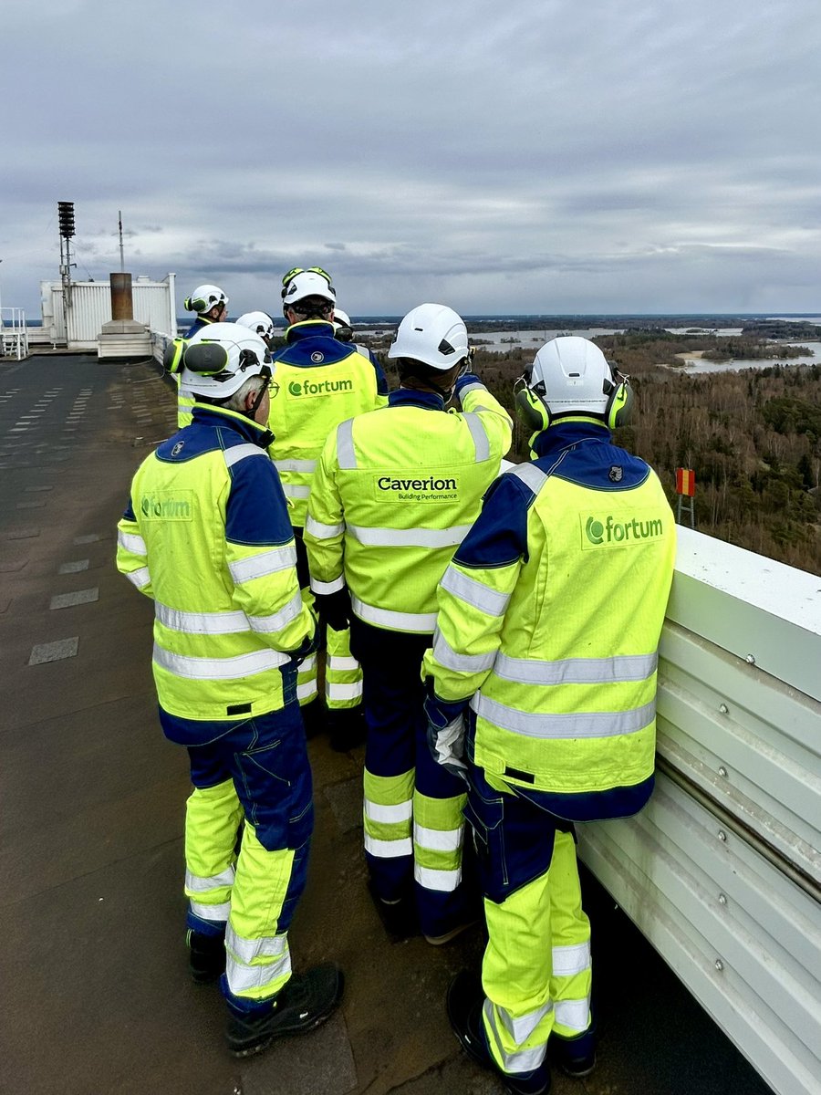 Jaakko Pekki (@jaakkopekki) on Twitter photo Johdon suorittama tarkastus Meri-Porin voimalaitoksella valmis. Tuotantovarauksen valmius vastaa sovittua ja kaikki kunnossa. Keskustelimme paljon myös sitoutumisesta #huoltovarmuus varmistamiseen. Tässäkin tapauksessa yrityksen sitoutuminen korkea. Kiitos <a href="/Fortum_Oyj/">Fortum Suomi</a>. #yhdessä Johdon suorittama tarkastus Meri-Porin voimalaitoksella valmis. Tuotantovarauksen valmius vastaa sovittua ja kaikki kunnossa. Keskustelimme paljon myös sitoutumisesta #huoltovarmuus varmistamiseen. Tässäkin tapauksessa yrityksen sitoutuminen korkea. Kiitos <a href="/Fortum_Oyj/">Fortum Suomi</a>. #yhdessä