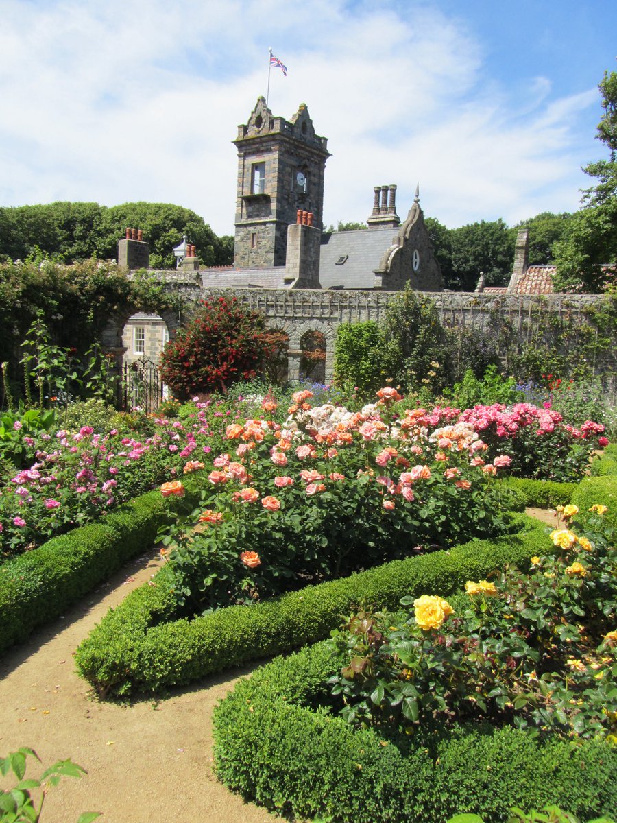 Happy Liberation Day to Sark 🇨🇶