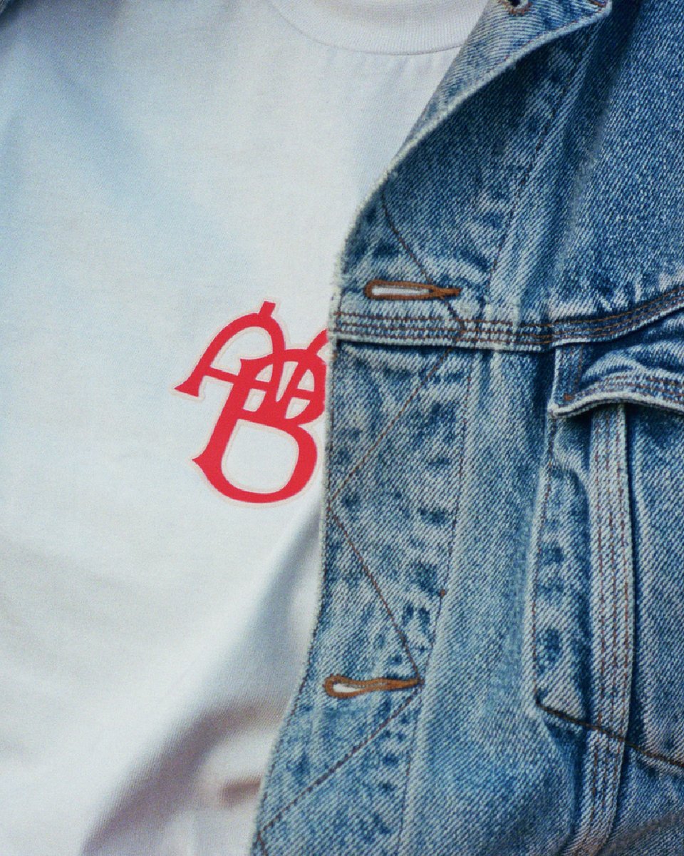 aabsportdk's tweet photo. AALBORG BOLDSPILKLUB x SOCIETAS
1885 x 2025
Limiteret 140-års fødselsdagskollektion
👀 13.05.2025 👀
 
#SammenOmAaB #140år #AaB #Societas https://t.co/lEJmsoxcqE