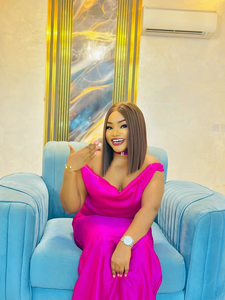 CoachFavour1's tweet image. Today is a very special day because it&apos;s my BIRTHDAY. I am so grateful to God for another year of life, experiences, and growth... I have become more stronger, wiser and more confident in myself.
HAPPY BIRTHDAY TO MYSELF 🥰

Edit by me,contact me for any kind of photoshoot &amp;amp; edit