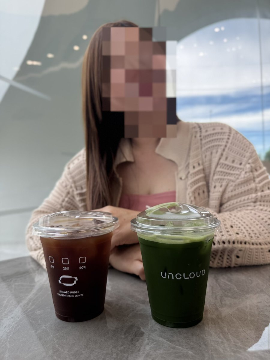 Coffee, tea… or a little bit of me?

จิบความสุขเบาๆ ก่อนลุยภารกิจค่ำนี้ในกรุงเทพฯ 

#คู่แลกไม่แลก #หาเดี่ยวนวดช่วยคู่ #อมตะ #บางแสน #สลับคู่นัวเนียเล้าโลม #chubbygirl