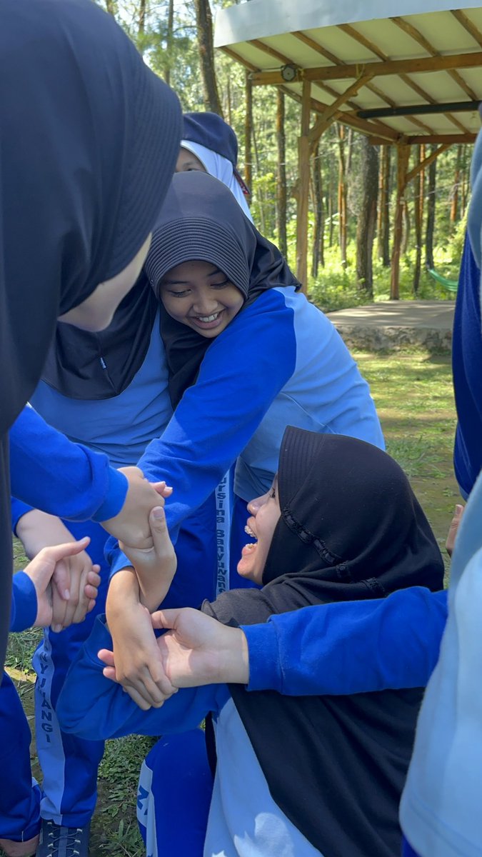 Kalisawah adventure Outbound sekolah SMP Lazuardi Tursina Banyuwangi, outbound school, outbound Banyuwangi, banyuwangi outbound