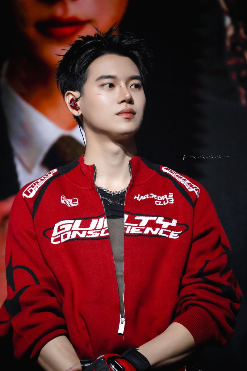 𝟮𝟱.𝟬𝟱.𝟭𝟬

ยิ้มหน่อยน้าาา

#YinWarFMinTaipei
#yinyin_anw <a href="/yinyin_anw/">Yinyin</a>