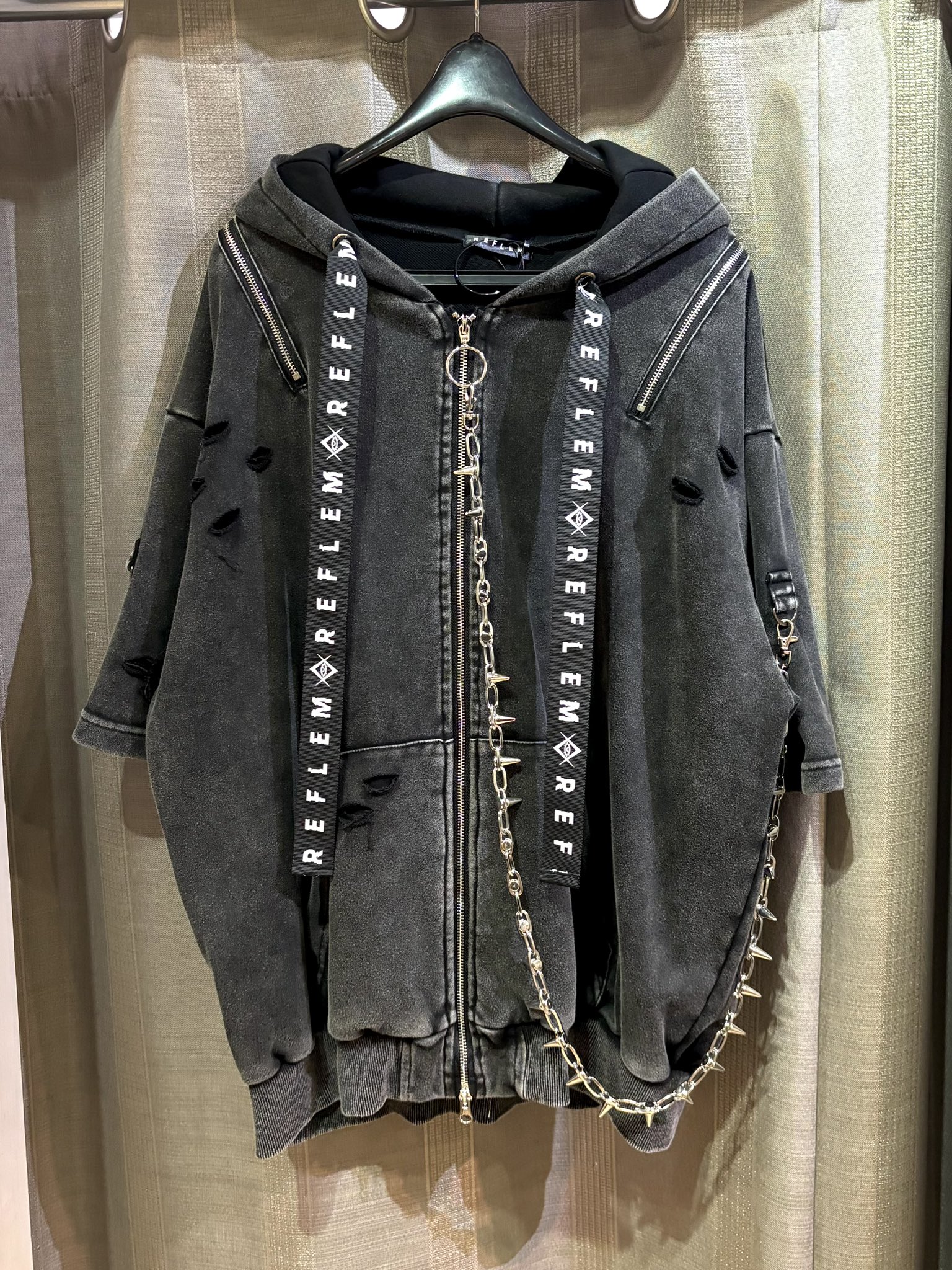 逆輸入 LAX2号店@名古屋大須(レフレム トラヴァス サブカル/地雷系 アイドルグッズ