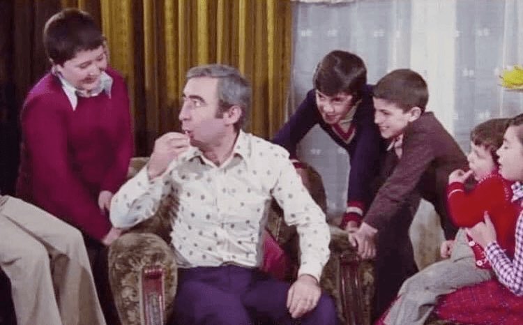 4-5 sene önce suikast girişimine uğradım. Arsenik ve cıva verildi. Ama görseniz ne arsenik