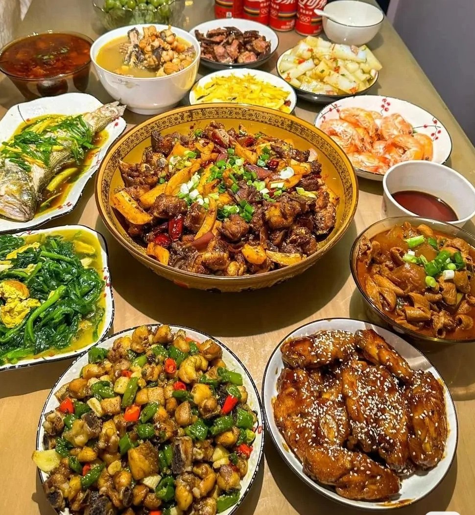 慢品人间烟火色
细嚼家中岁月长
周末愉快