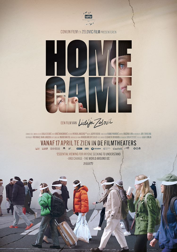 EARCATCH's tweet image. 🎬 Films die vorige maand in de bioscoop zijn uitgekomen met #audiodescriptie via #Earcatch, maar die je misschien hebt gemist:
Dubbel Zes, Fabula, Home Game en Drie Dagen Vis.

Lees de volledige synopsis op earcatch.nl.

#IkKijkMeeMetAD 3SAVT #Toegankelijkheid