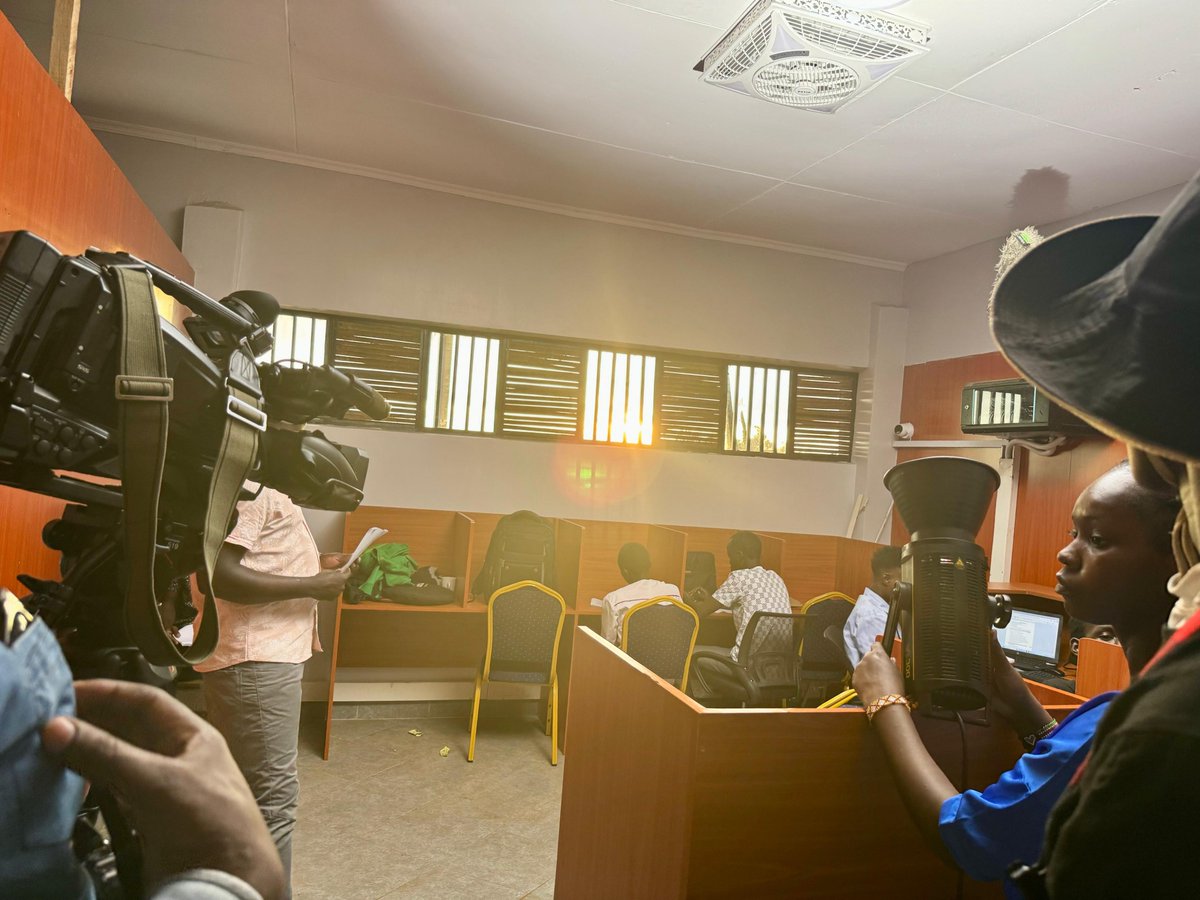kenyafilmcomm's tweet photo. 🖥️ Friday: Postproduction in full gear — editing, sound design, music scoring, visual effects, colour grading, and final mastering!
#SiayaFilmCapacityBuilding

@TimothyOwase1 https://t.co/rQruuBkJvS