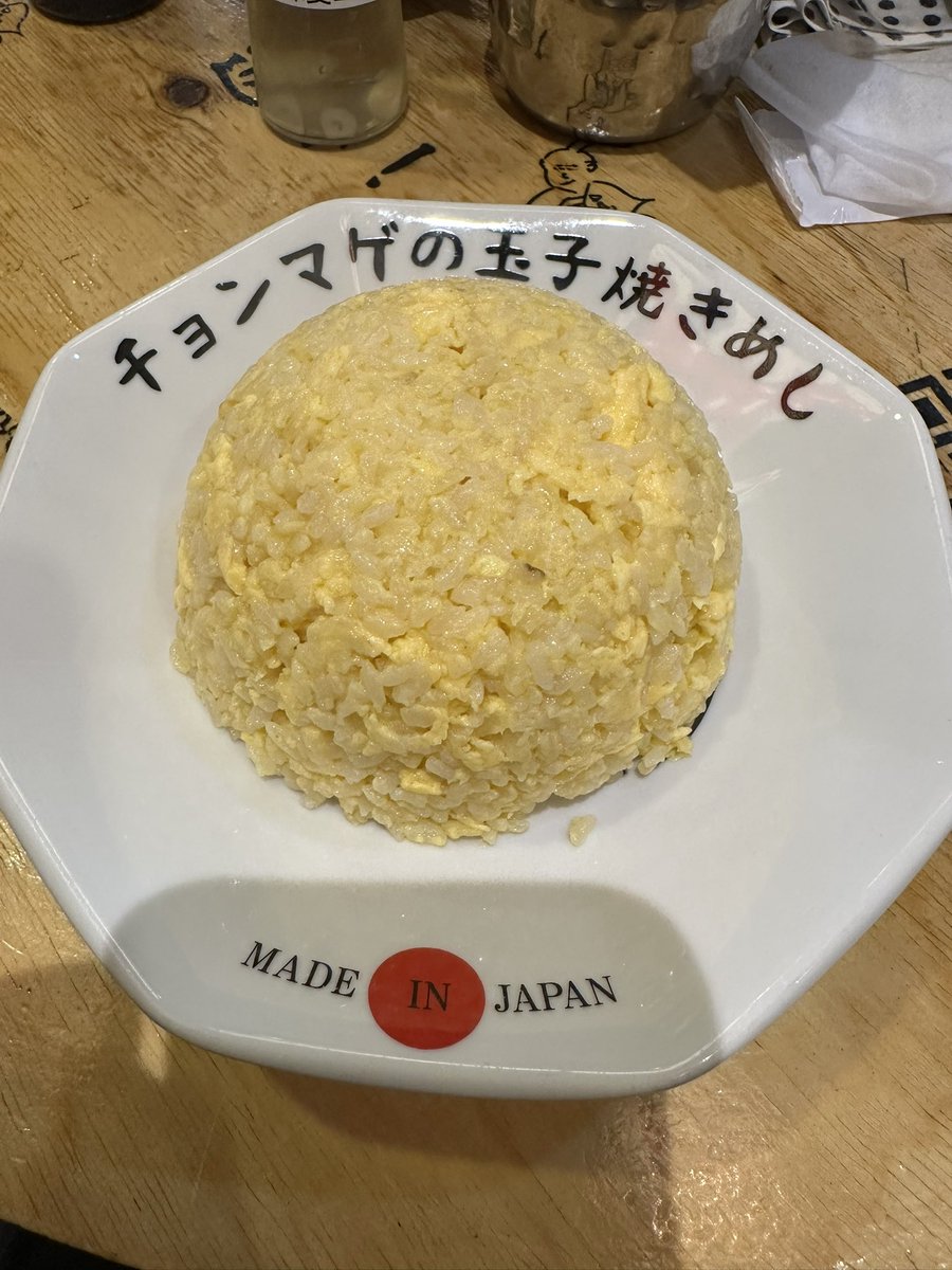 NvanCamper's tweet photo. 高知城の後はひろめ市場を見学
お昼は玉子焼きめしのお店ちょんまげさんへ
シンプルながらも美味しい焼きめしでした😋 https://t.co/yHETXtfbtl
