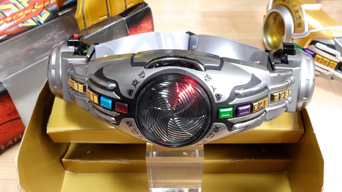 25年前の当時品！仮面ライダークウガ 4フォームに変身！ソニック