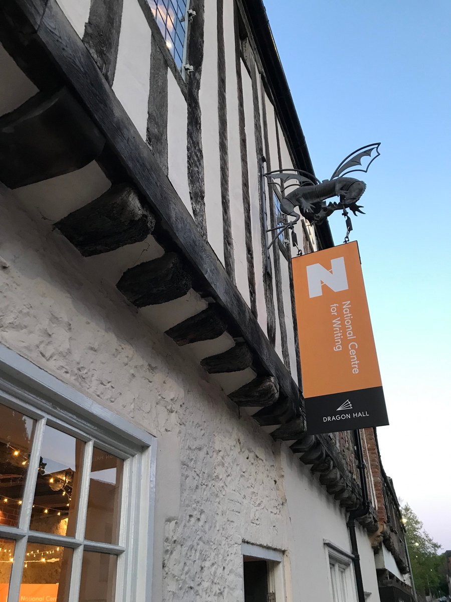 JuliansShowings's tweet image. Hands up who made it along to the Dragon Hall yesterday?
There’s plenty more tomorrow, when Hetta Howes gives the Julian Lecture tomorrow: The Julian Lecture and Festival 9th-10th May 2025 – Friends of Julian of Norwich
No need to book.
#JulianOfNorwich #JulianLecture