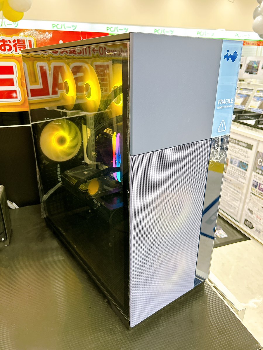 ap_kasugai's tweet image. 自分だけのゲーミングPCを組み立ててみませんか？ アプライド春日井店では 定番の黒ケースや人気の白ケースだけではなく ピンクやゴールド、ブルーなどデザイン性の高い PCケースもございます！ 
 #PCパーツ #ゲーミングPC #PCゲーム 
#BTO #組立代行