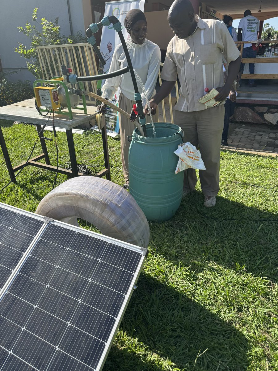 URRI_Danida's tweet image. #URRI is creating livelihoods & unlocking opportunity for refugees and host communities 🤝
At the Adjumani & Lamwo launch, we showcased local businesses helping farmers thrive—with better seeds, irrigation & training—building lasting, climate-smart resilience 👩🌾🌱
