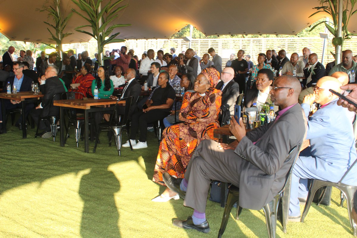 EU in Eswatini (@euineswatini) on Twitter photo On 9 May 2025, <a href="/EUinEswatini/">EU in Eswatini</a> marked #EuropeDay with a colourful event in Malkerns & attended by scores of people, among them high-profile dignitaries who included a representative of the King, Prince Guduza, Deputy Prime Minister, Thuli Dladla, Cabinet Ministers, MPs & diplomats On 9 May 2025, <a href="/EUinEswatini/">EU in Eswatini</a> marked #EuropeDay with a colourful event in Malkerns & attended by scores of people, among them high-profile dignitaries who included a representative of the King, Prince Guduza, Deputy Prime Minister, Thuli Dladla, Cabinet Ministers, MPs & diplomats