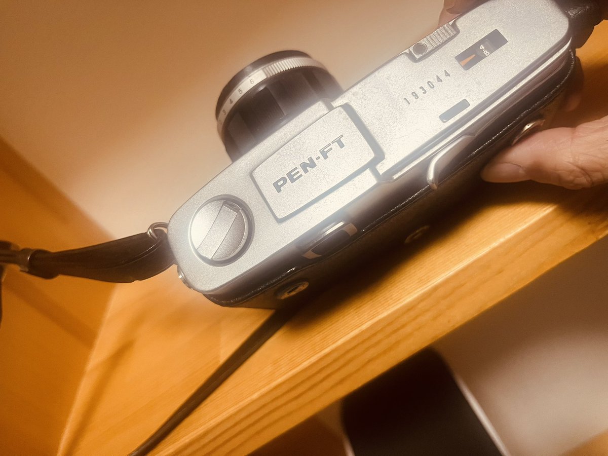 ✨極美品✨オリンパス E-PL6❤️ショット数わずか2,841回！ ☆極美品☆ OLYMPUS オリンパス E-PL6☆ショット数わずか2，841回！
