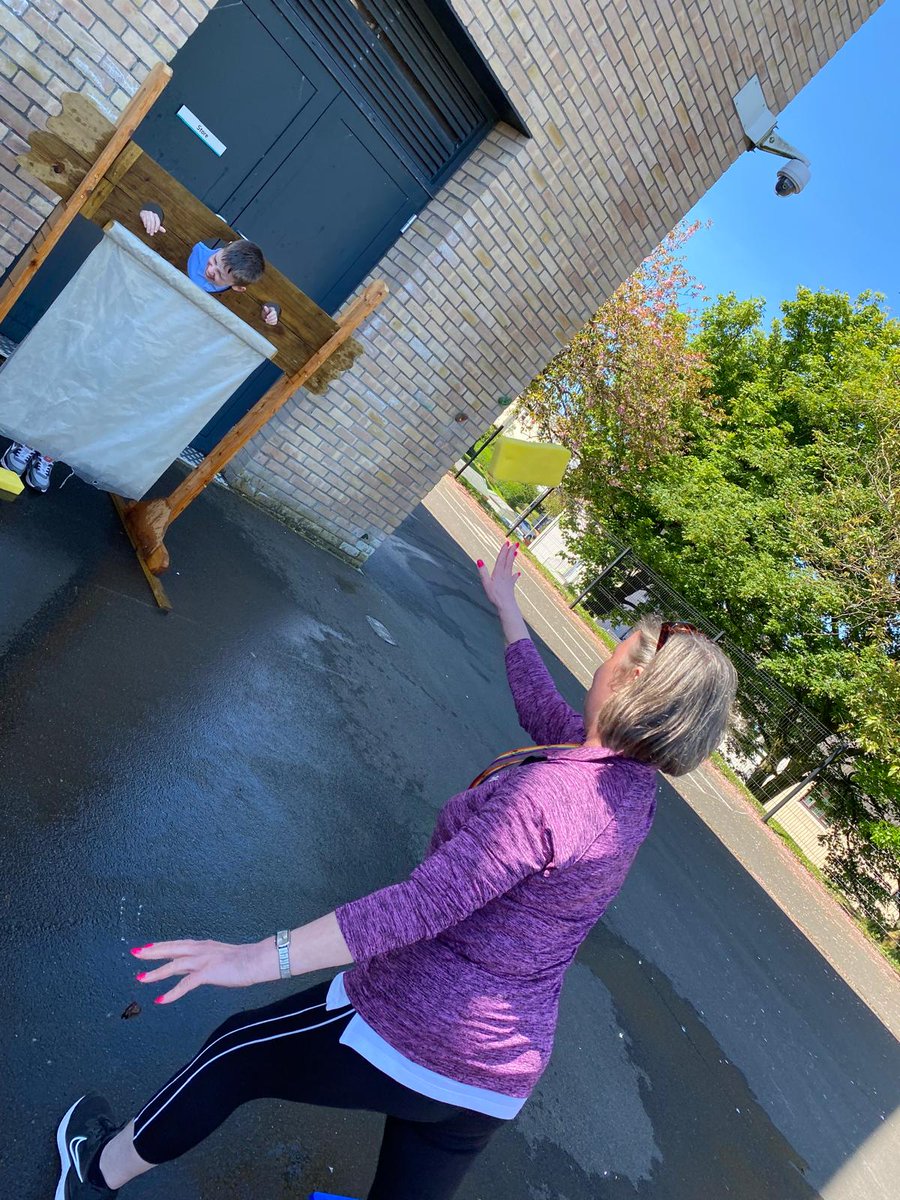 Well done to our 'Super Sevens' getting soaked for charity. 👏🧽🙌

Big thanks to all classes for taking part. It certainly was a fun day! 😎

#FunDayFundraiser
