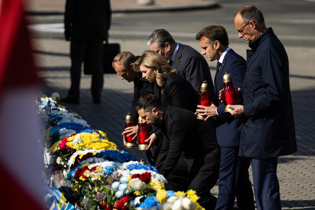 Volodymyr Zelenskyy / Володимир Зеленський tweet media