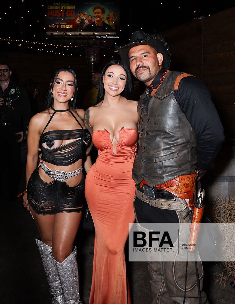 VIBES 🧡🖤 2025 PH Awards

<a href="/thedamondice/">Damon Dice</a> <a href="/adam22/">adam22</a> <a href="/lenatheplug/">LTP</a> <a href="/RocketKylie/">Kylie Rocket</a> <a href="/teddytarantino/">TeddyTarantino</a>