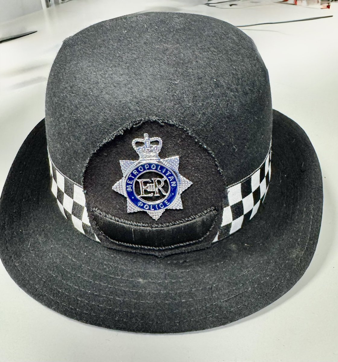 RmJ (@rita_rmj09) on Twitter photo And just like that my last shift as duty officer is here 😞 mixed emotions this early shift, excited for the next chapter sad to leave to my team behind. Thank you to those that have supported me from <a href="/metpoliceuk/">Metropolitan Police</a> <a href="/CityPolice/">City of London Police</a> you know who you are. #retirement 💙 And just like that my last shift as duty officer is here 😞 mixed emotions this early shift, excited for the next chapter sad to leave to my team behind. Thank you to those that have supported me from <a href="/metpoliceuk/">Metropolitan Police</a> <a href="/CityPolice/">City of London Police</a> you know who you are. #retirement 💙