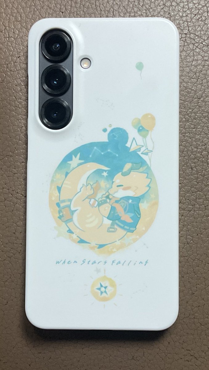 으흐흐
오타쿠 굿즈 뽑은거 드디어 자랑하기 😚😚
식님(<a href="/98sikk/">cm closed🍞𝘴𝘪𝘬</a>)이 이쁘게 그려주셨어요!! 
화사하면서도 포근한 느낌으로 잘 나와서 너무 만족‼️